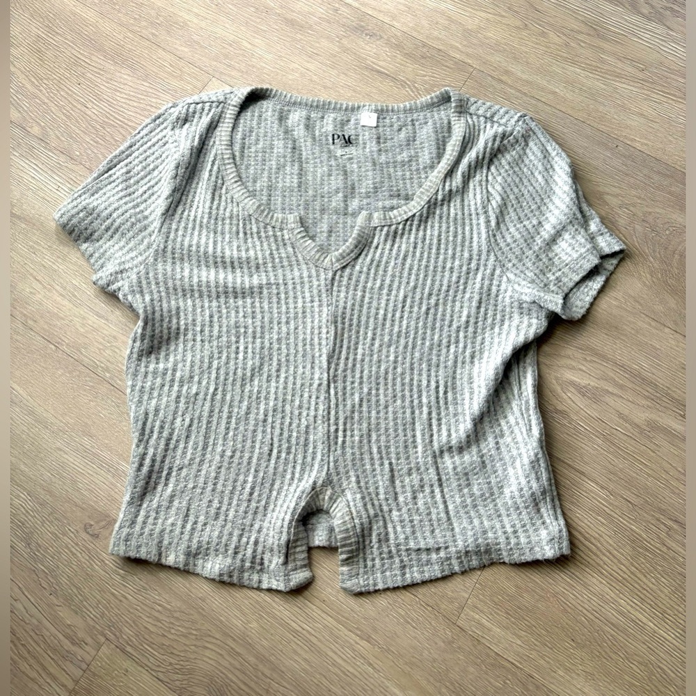 PAC Sun crop top size large